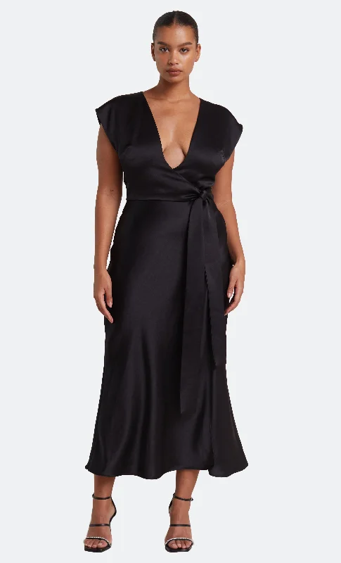 Weekend Super Savings THE DREAMER WRAP DRESS - BLACK